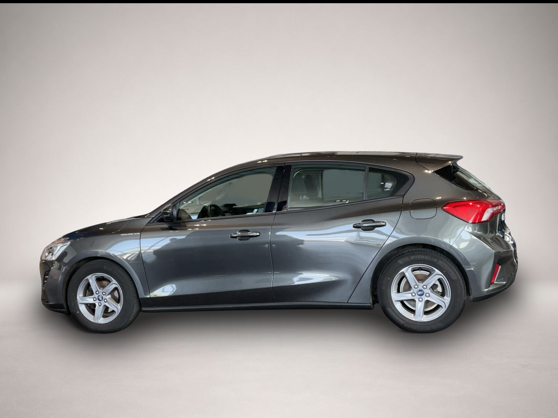 Ford Focus (12/2018, Benzin)