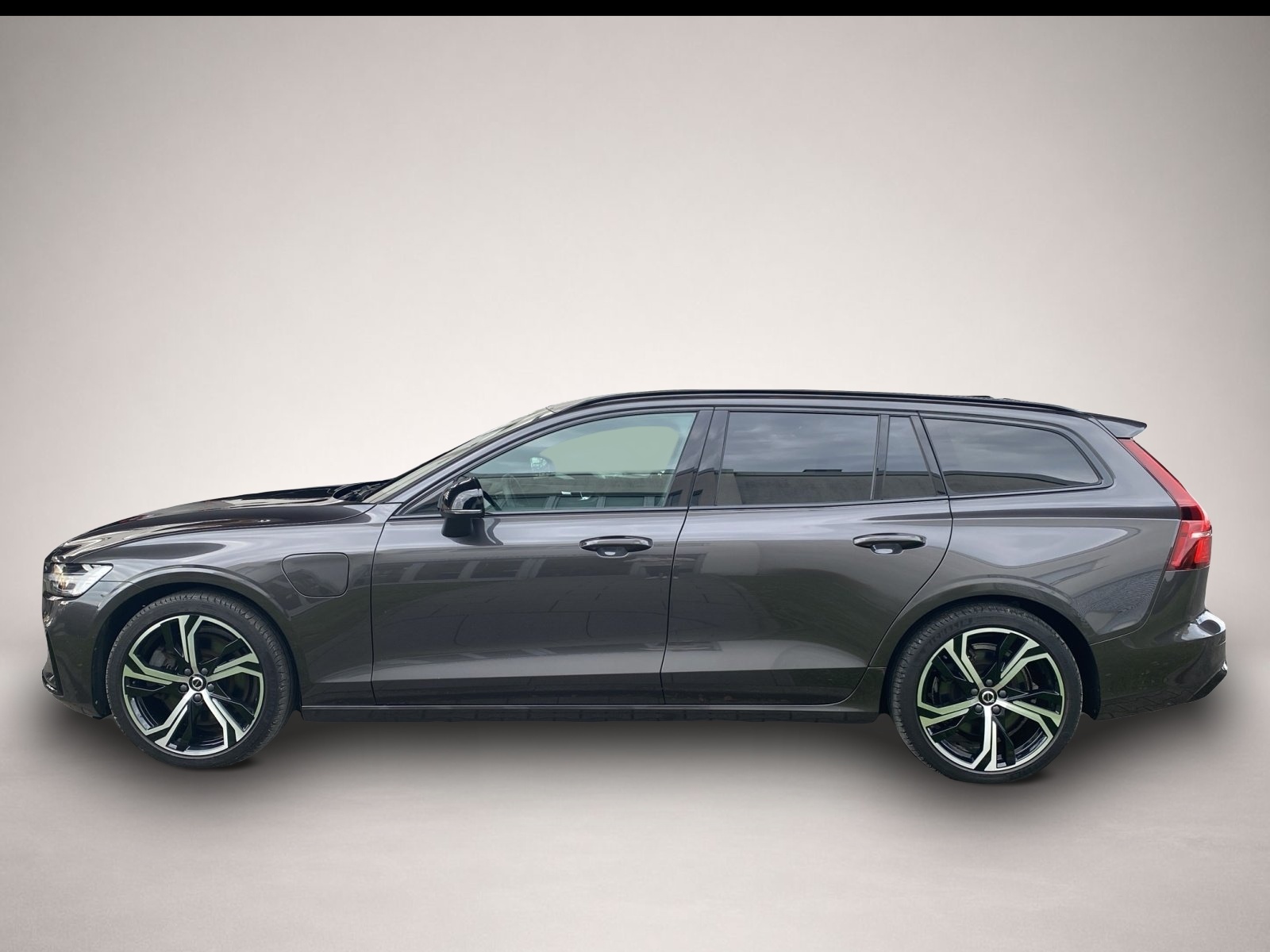 Volvo V60 (02/2023, )