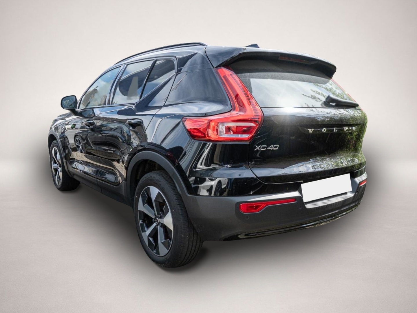 Volvo XC40 (01/2023, Benzin)