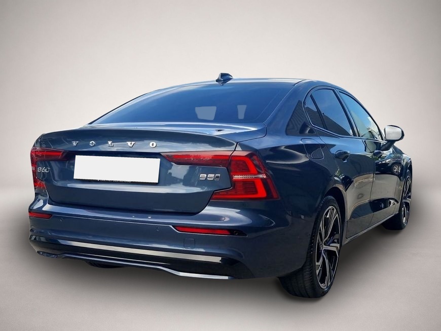 Volvo S60 (01/2024, Benzin)