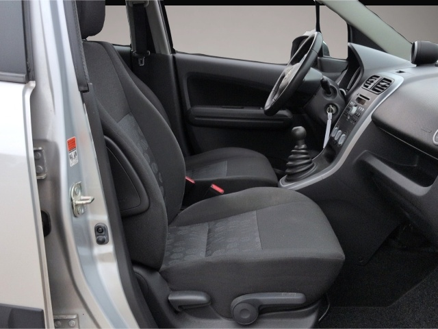 Suzuki Splash (06/2010, Benzin)