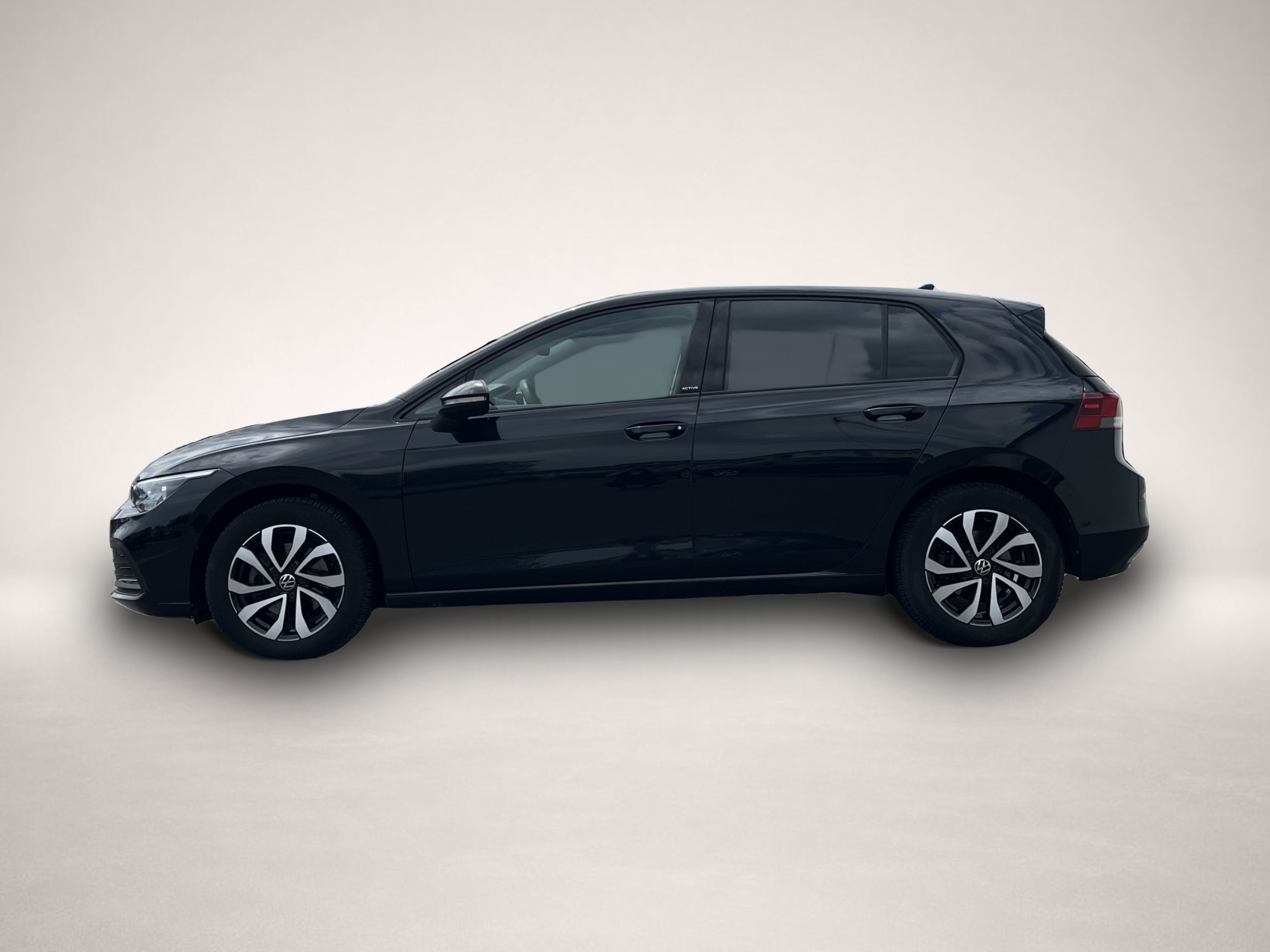 Volkswagen Golf (03/2023, Benzin)