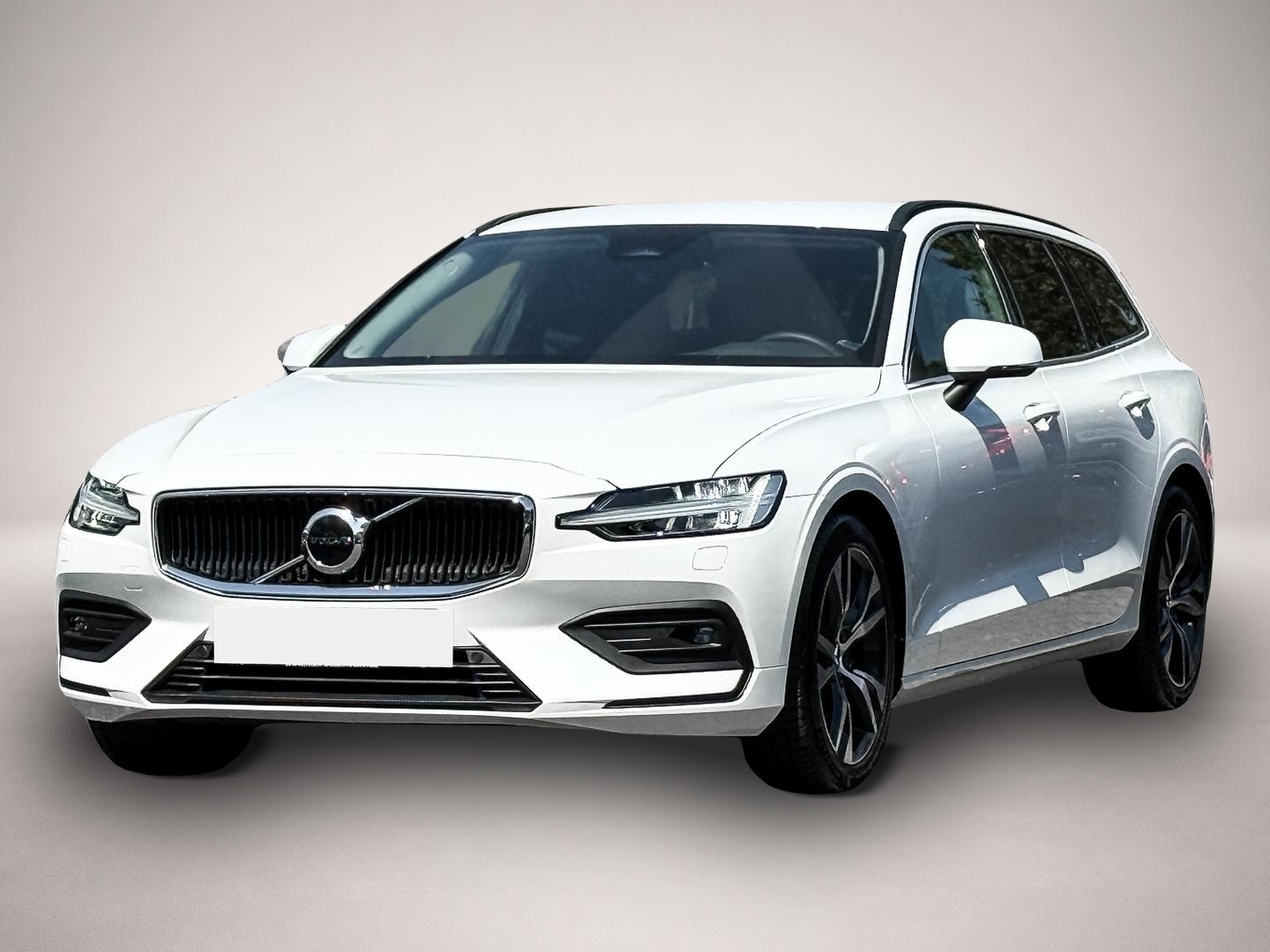 Volvo V60 (06/2024, Benzin)