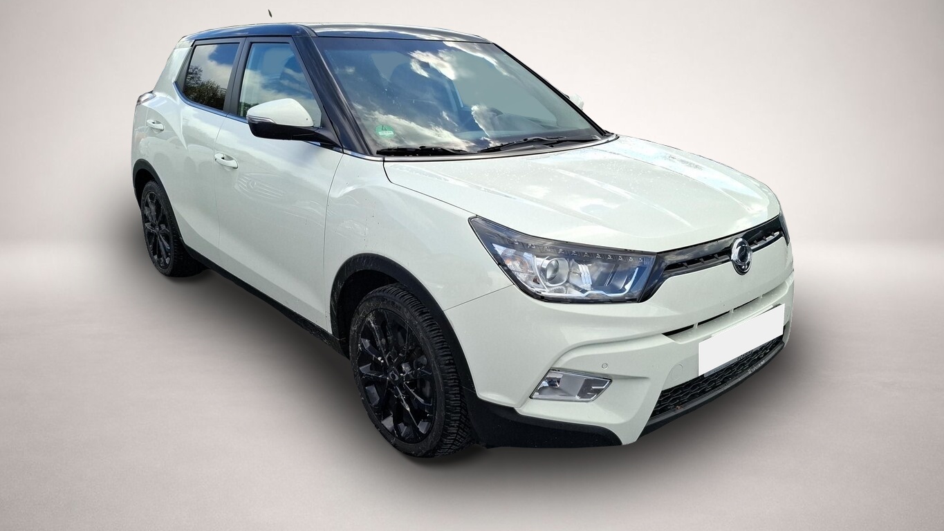 Ssangyong Tivoli (03/2017, )