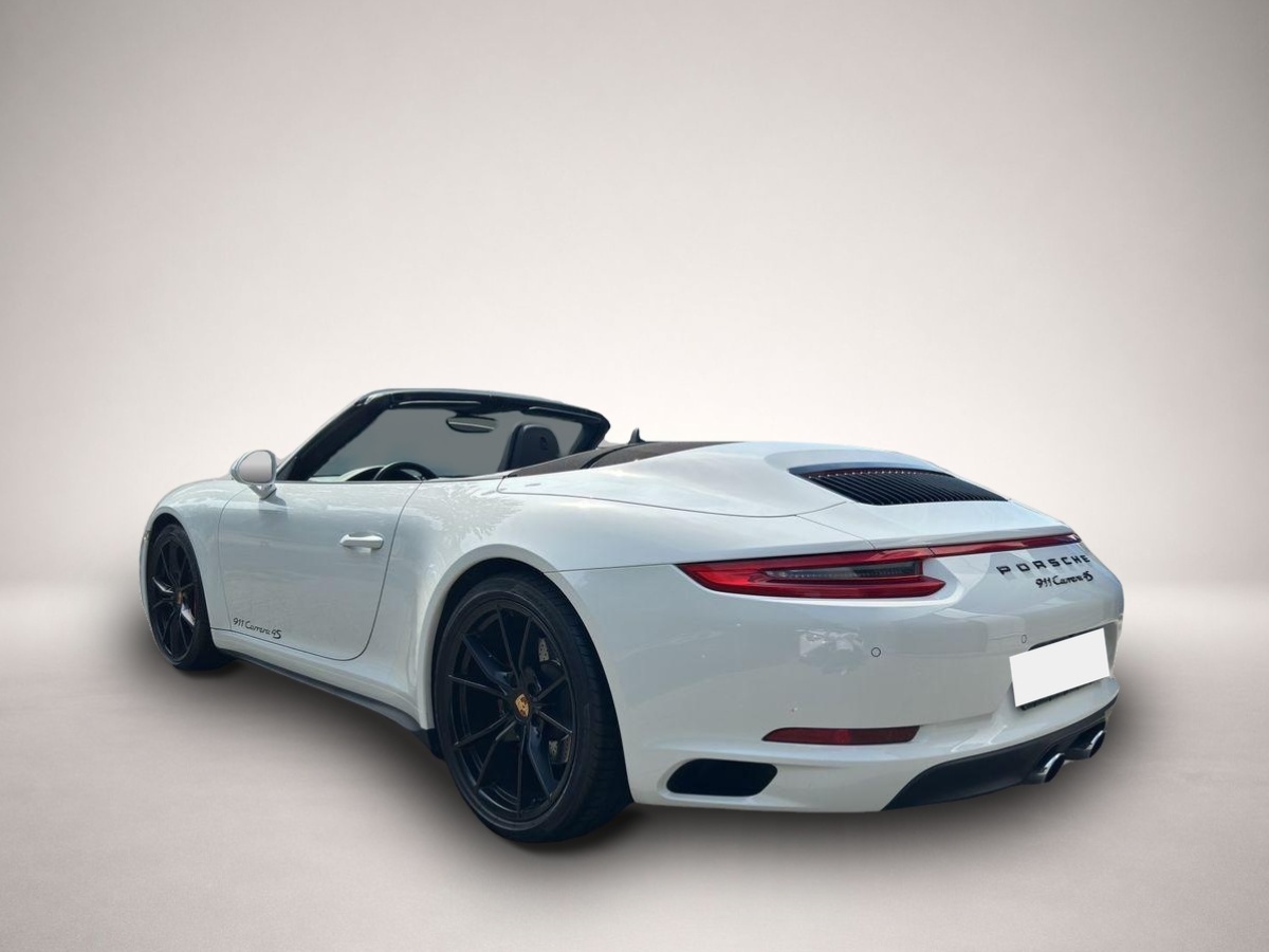 Porsche 911 (06/2016, Benzin)