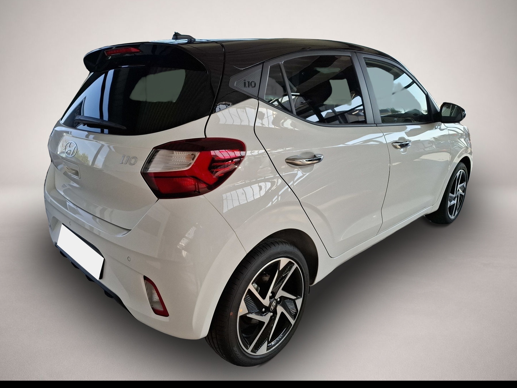 Hyundai i10 (11/2025, Benzin)