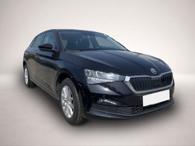 Skoda Scala (08/2021, Benzin)