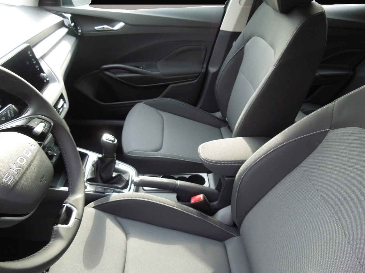 Skoda Fabia (, Benzin)