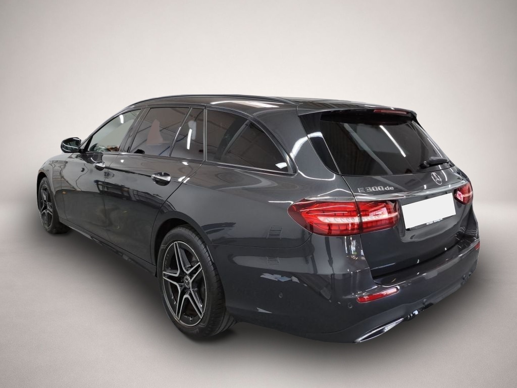 Mercedes-Benz E 300 (03/2023, )