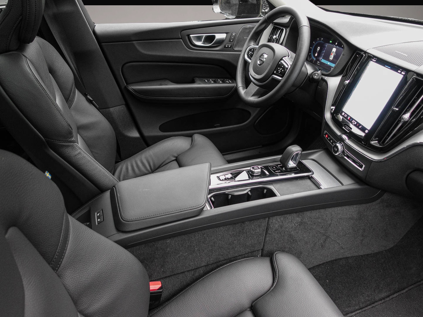 Volvo XC60 (03/2024, Hybrid (Benzin/Elektro))