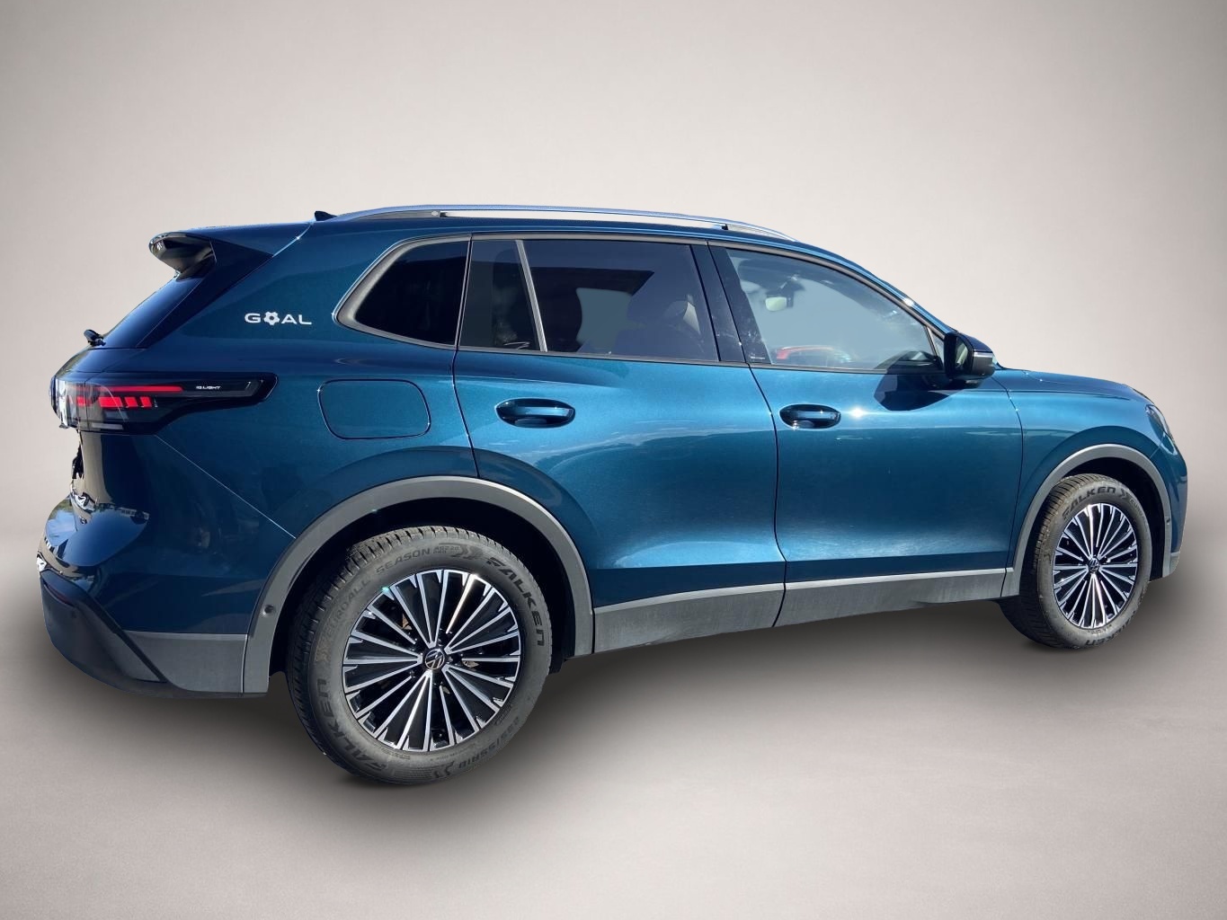 Volkswagen Tiguan (11/2025, )