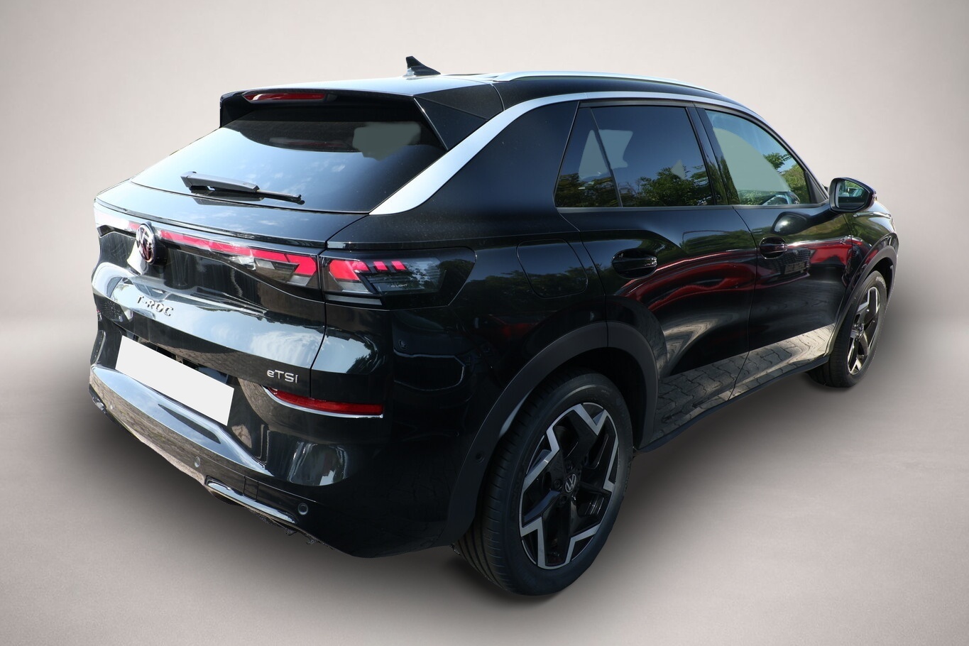 Volkswagen T-Roc (07/2026, Benzin)