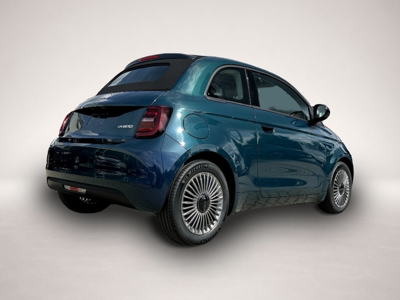 Fiat 500C (05/2026, Benzin)
