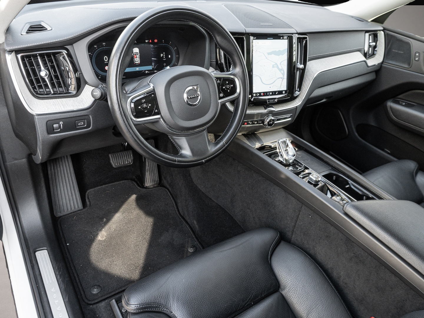 Volvo XC60 (01/2023, Diesel)