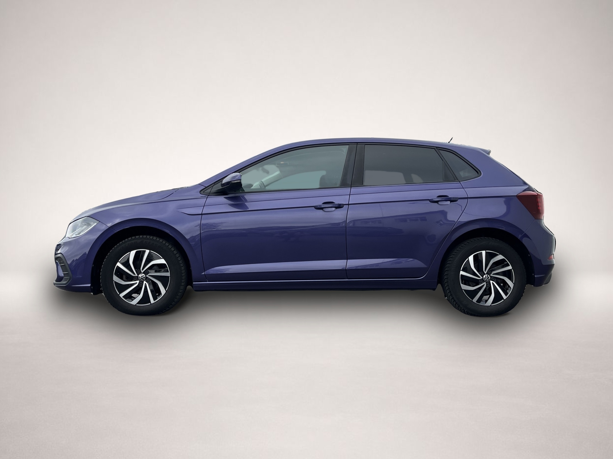 Volkswagen Polo (05/2022, Benzin)