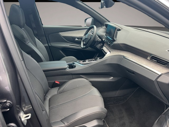 Peugeot 3008 (11/2023, Benzin)