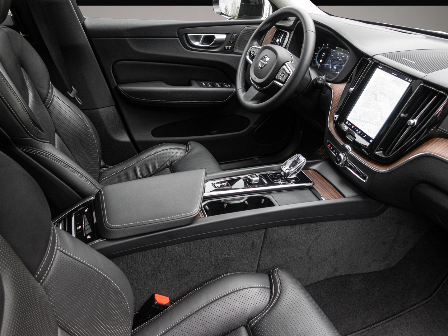 Volvo XC60 (11/2023, Diesel)
