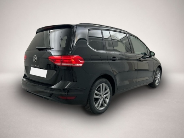 Volkswagen Touran (12/2025, Benzin)