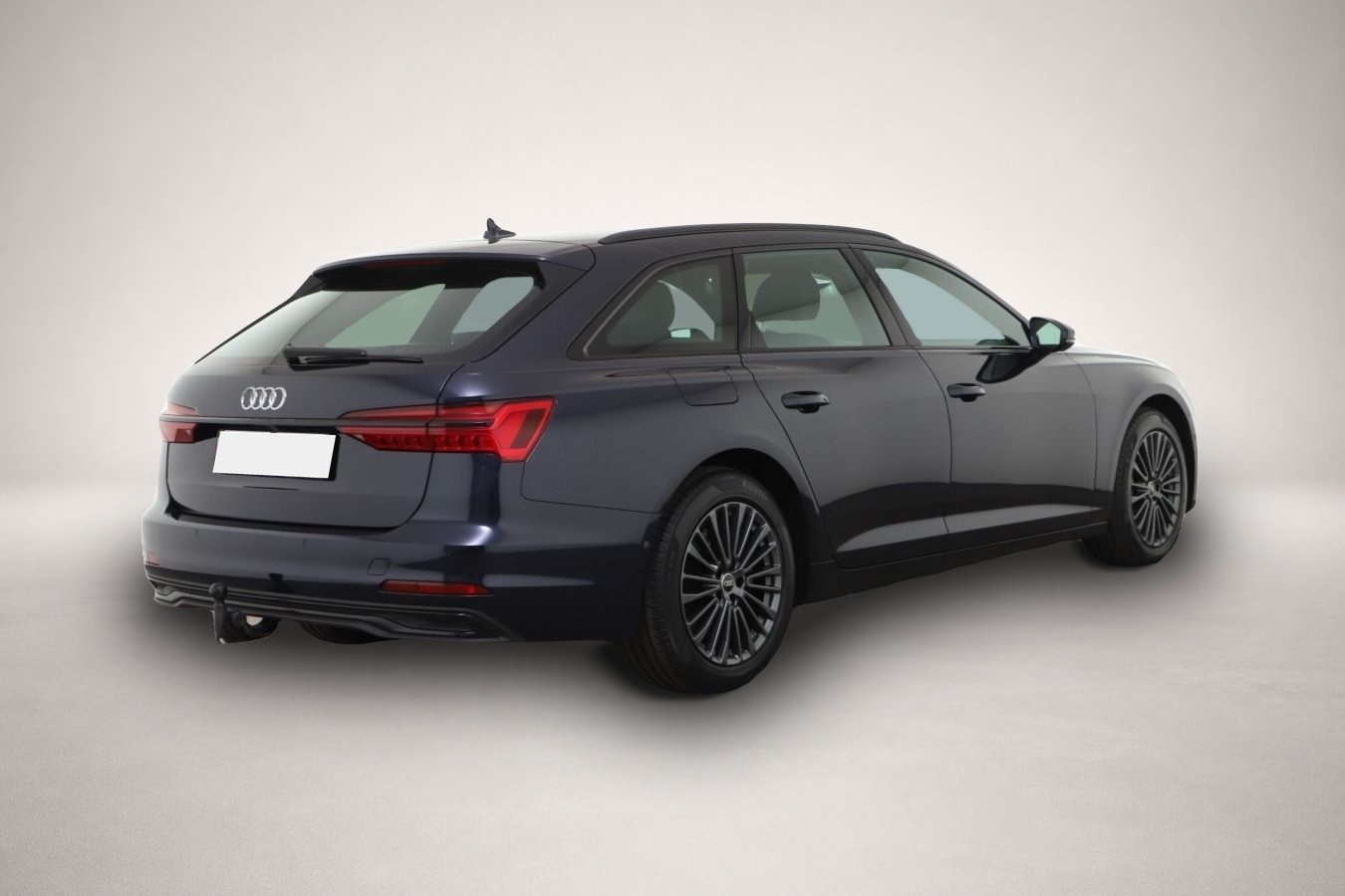 Audi A6 (05/2025, Benzin)