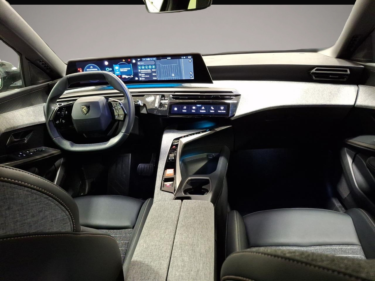 Peugeot 3008 (03/2025, Benzin)