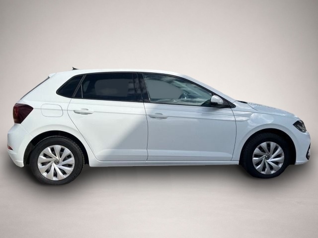Volkswagen Polo (01/2022, Benzin)