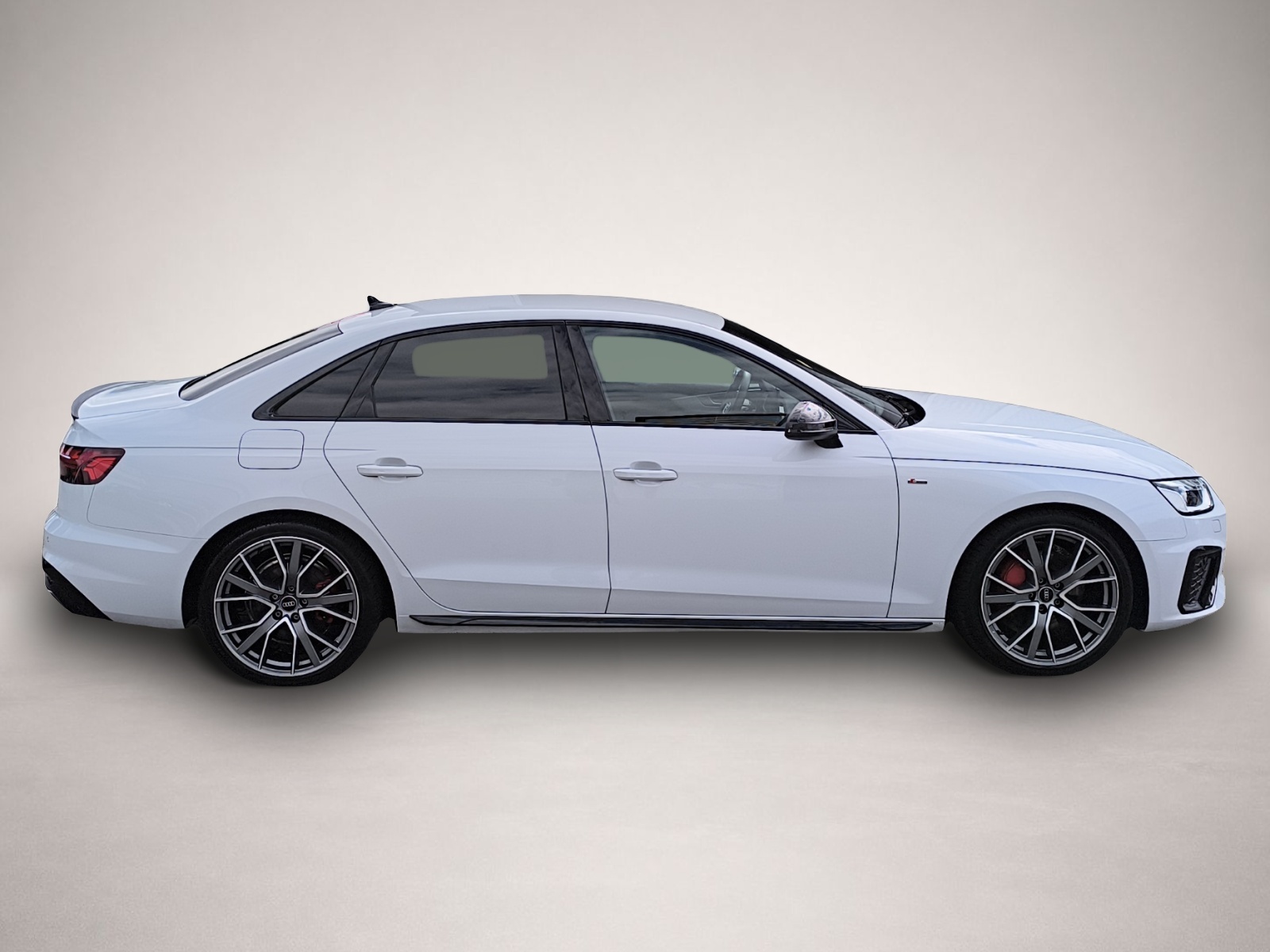 Audi A4 (05/2023, Diesel)