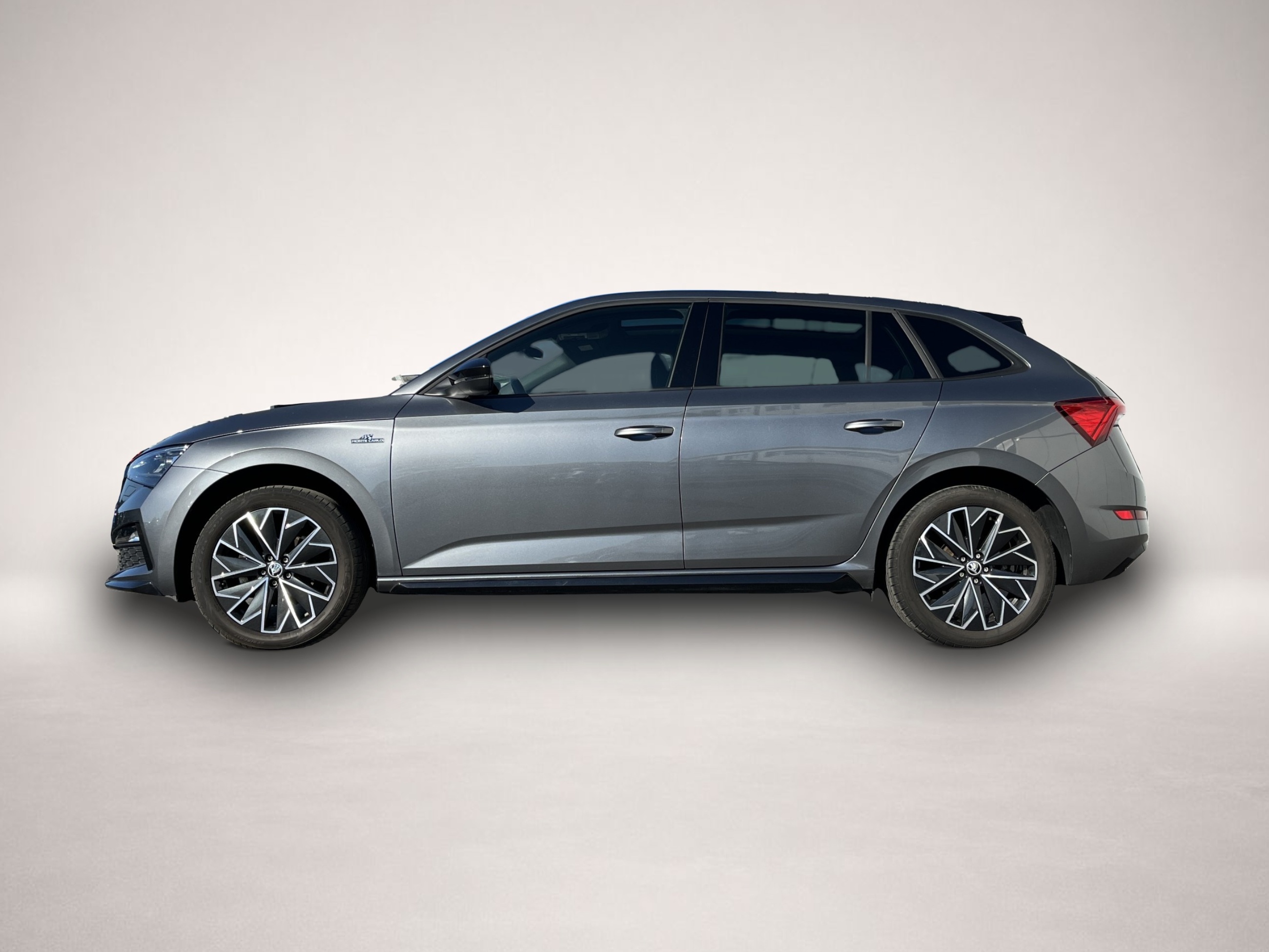 Skoda Scala (05/2023, Benzin)