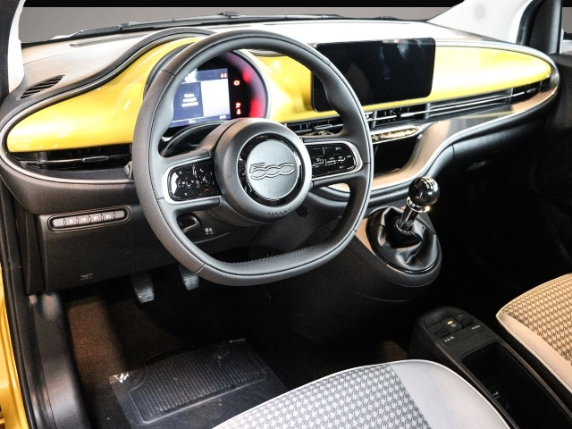 Fiat 500 (01/2026, Benzin)