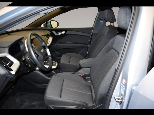 Audi Q4 e-tron (05/2023, ELECTRIC)
