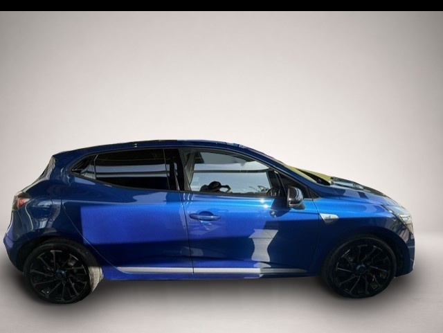 Renault Clio (03/2024, Benzin)