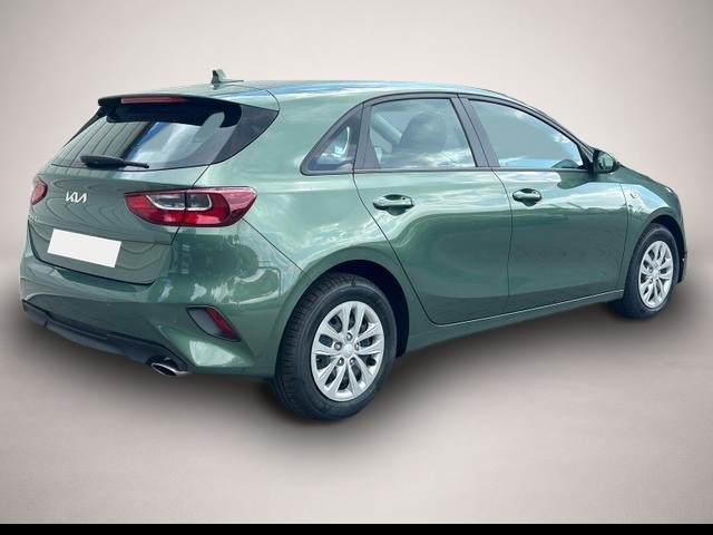 KIA cee'd / Ceed (12/2025, Benzin)