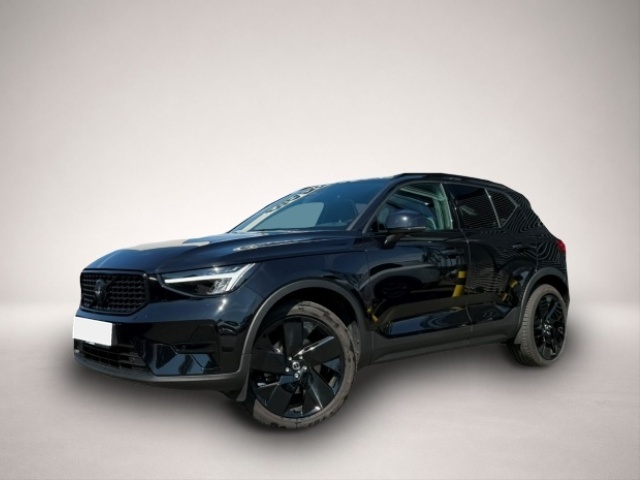 Volvo XC40 (02/2025, Benzin)