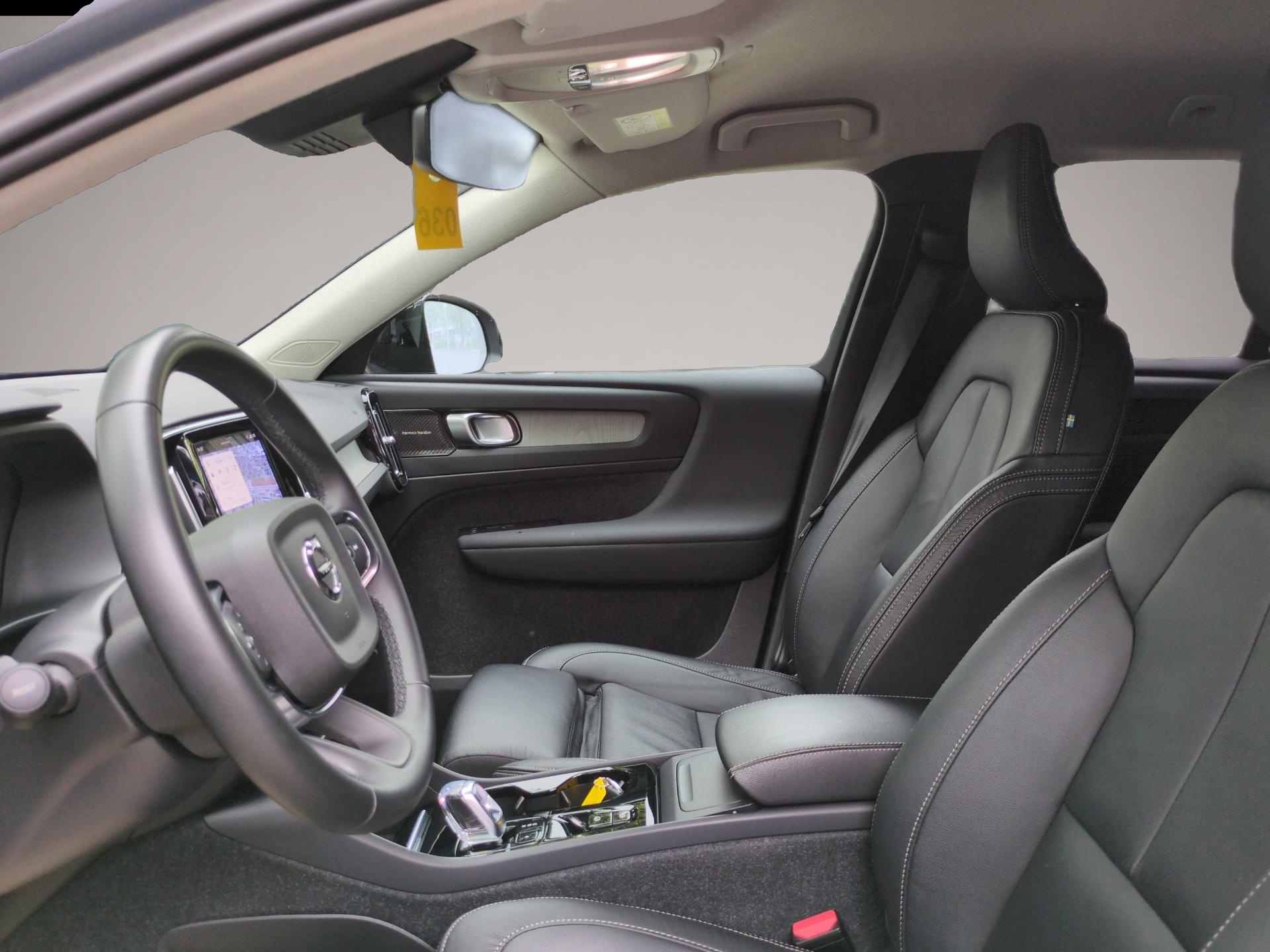 Volvo XC40 (05/2023, Benzin)