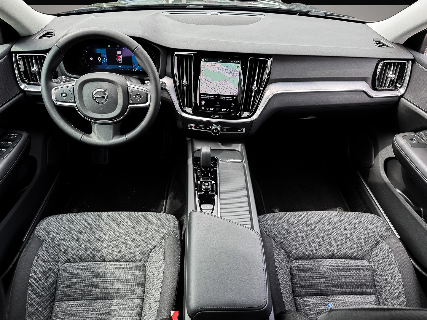 Volvo V60 (06/2024, Benzin)