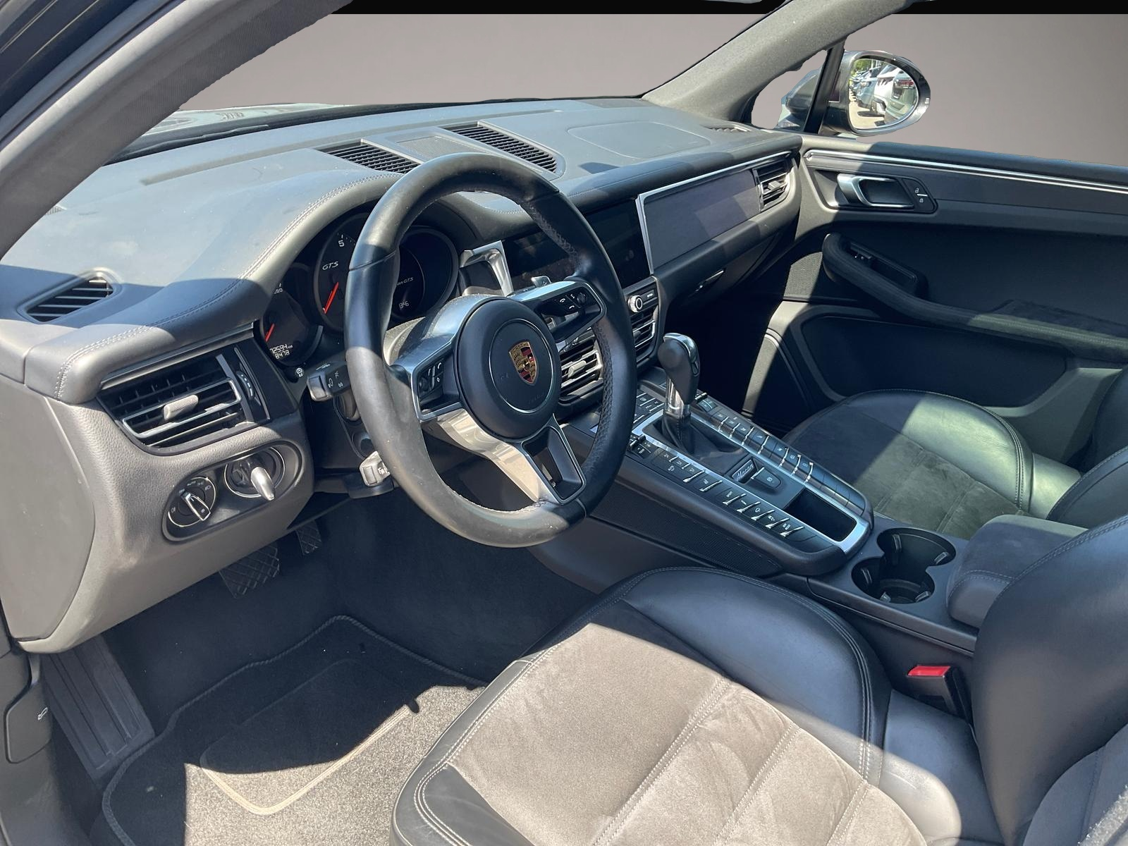 Porsche Macan (07/2021, Benzin)