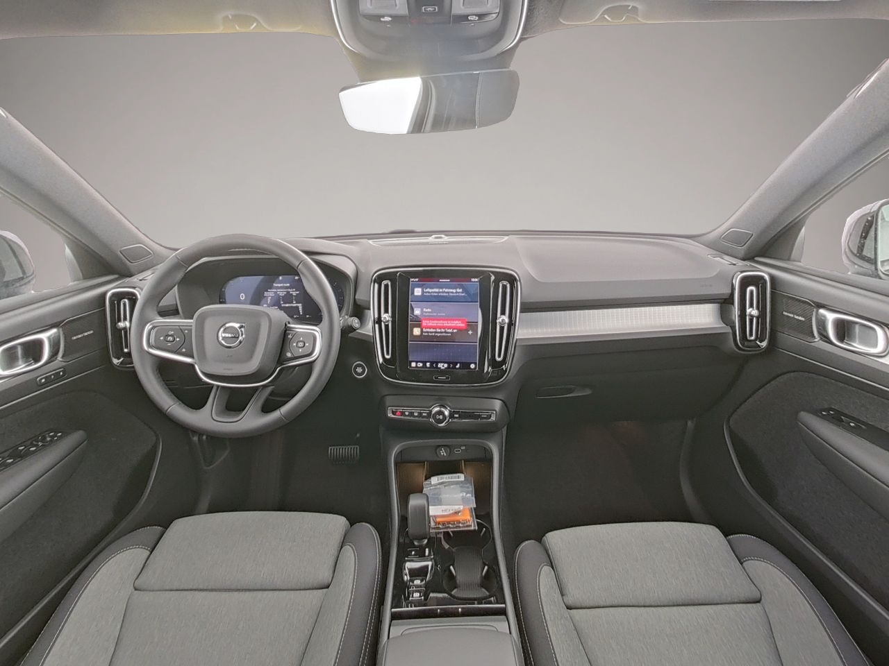 Volvo XC40 (03/2025, Benzin)