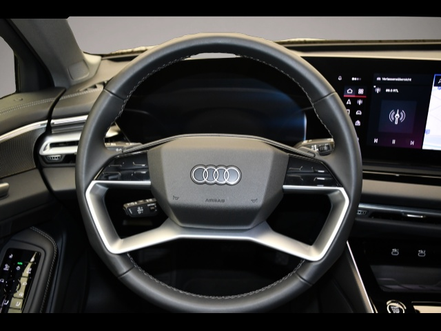 Audi A6 (07/2025, Benzin)