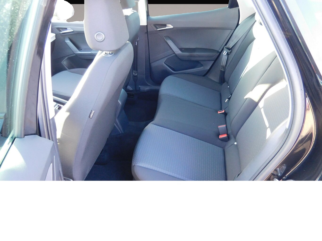 Seat Arona (06/2024, Benzin)