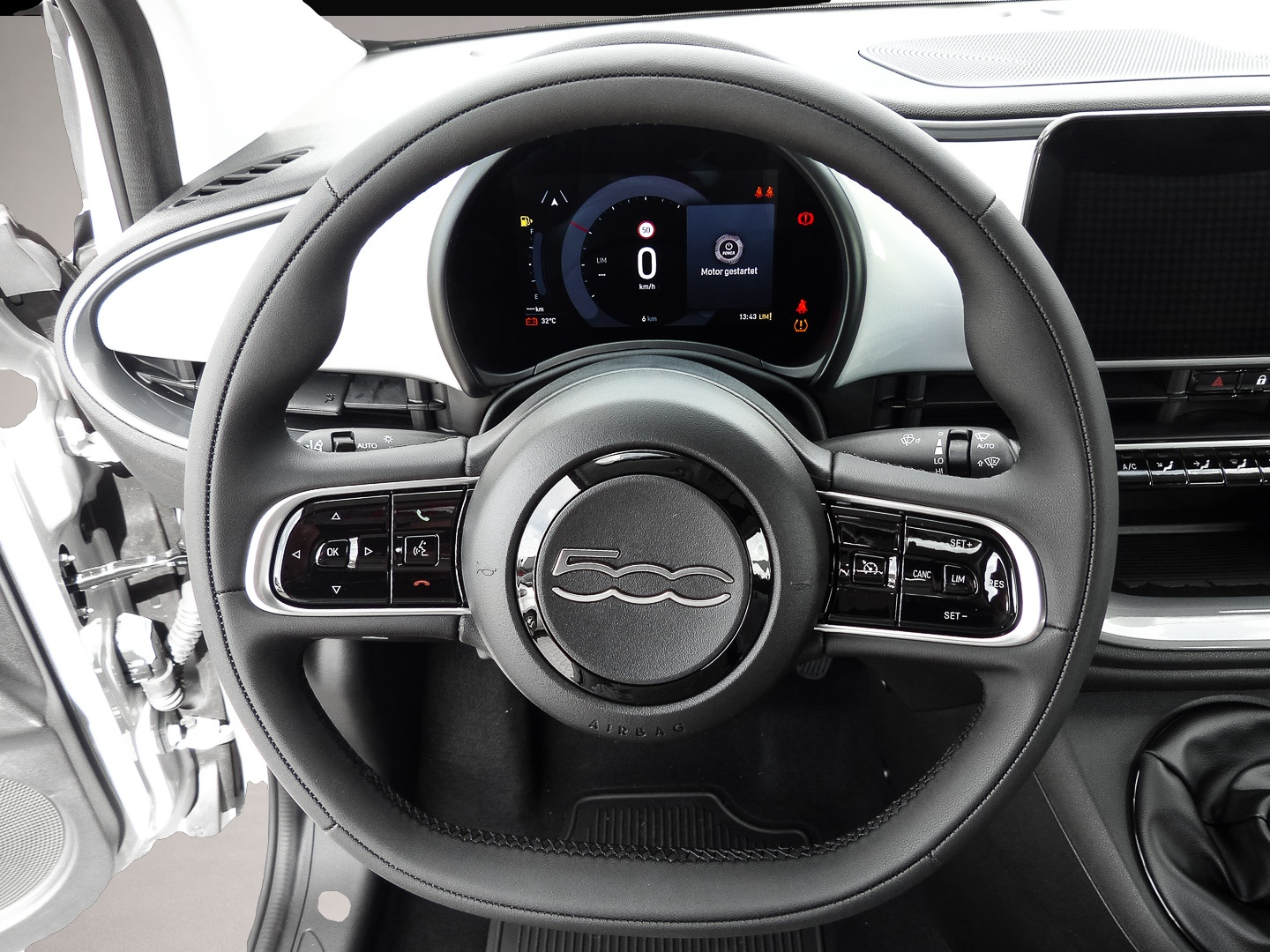 Fiat 500C (08/2026, Benzin)