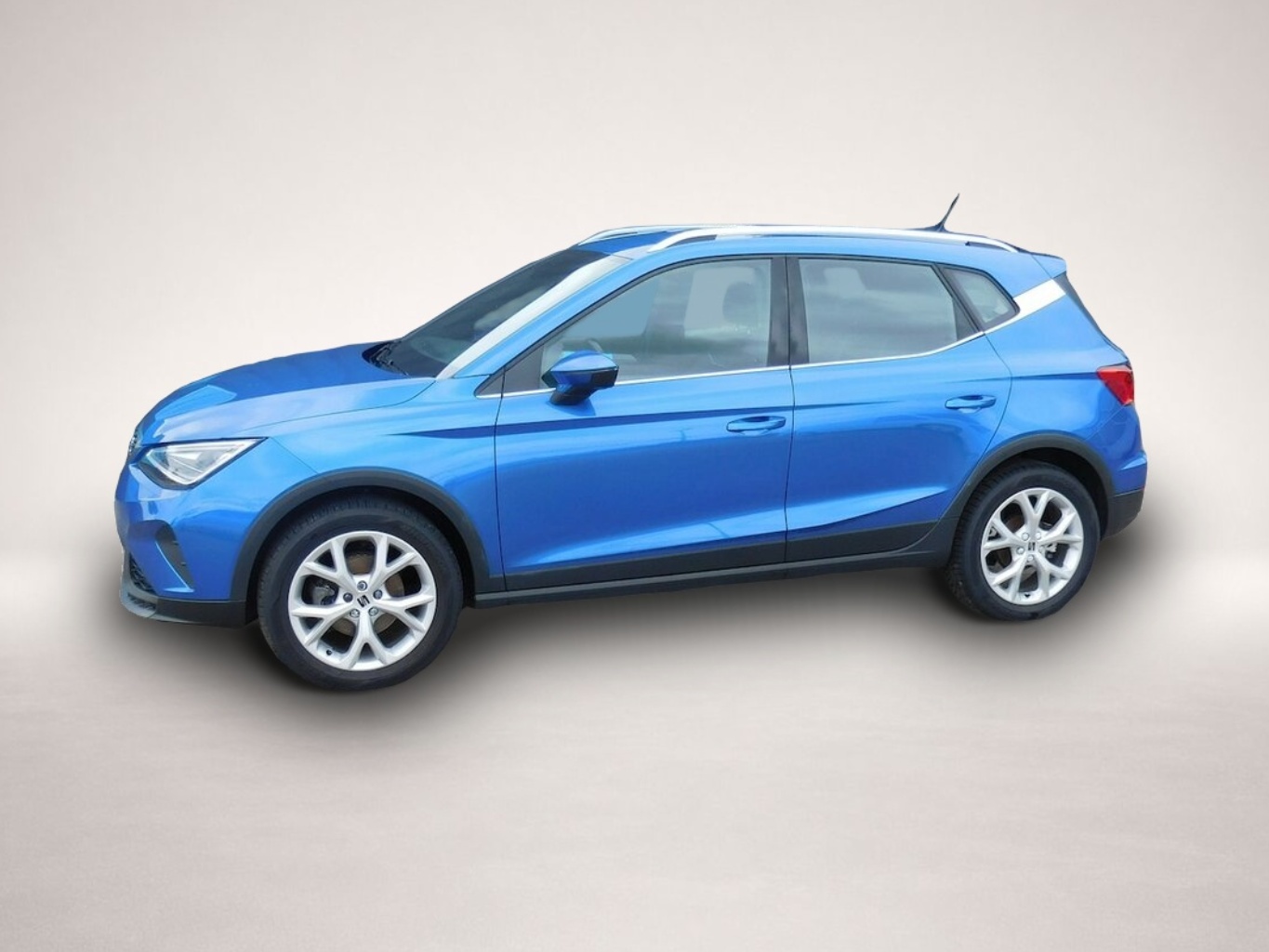 Seat Arona (04/2024, Benzin)