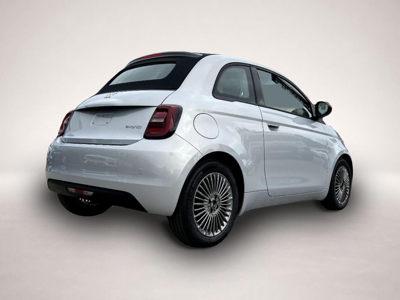 Fiat 500C (05/2026, Benzin)