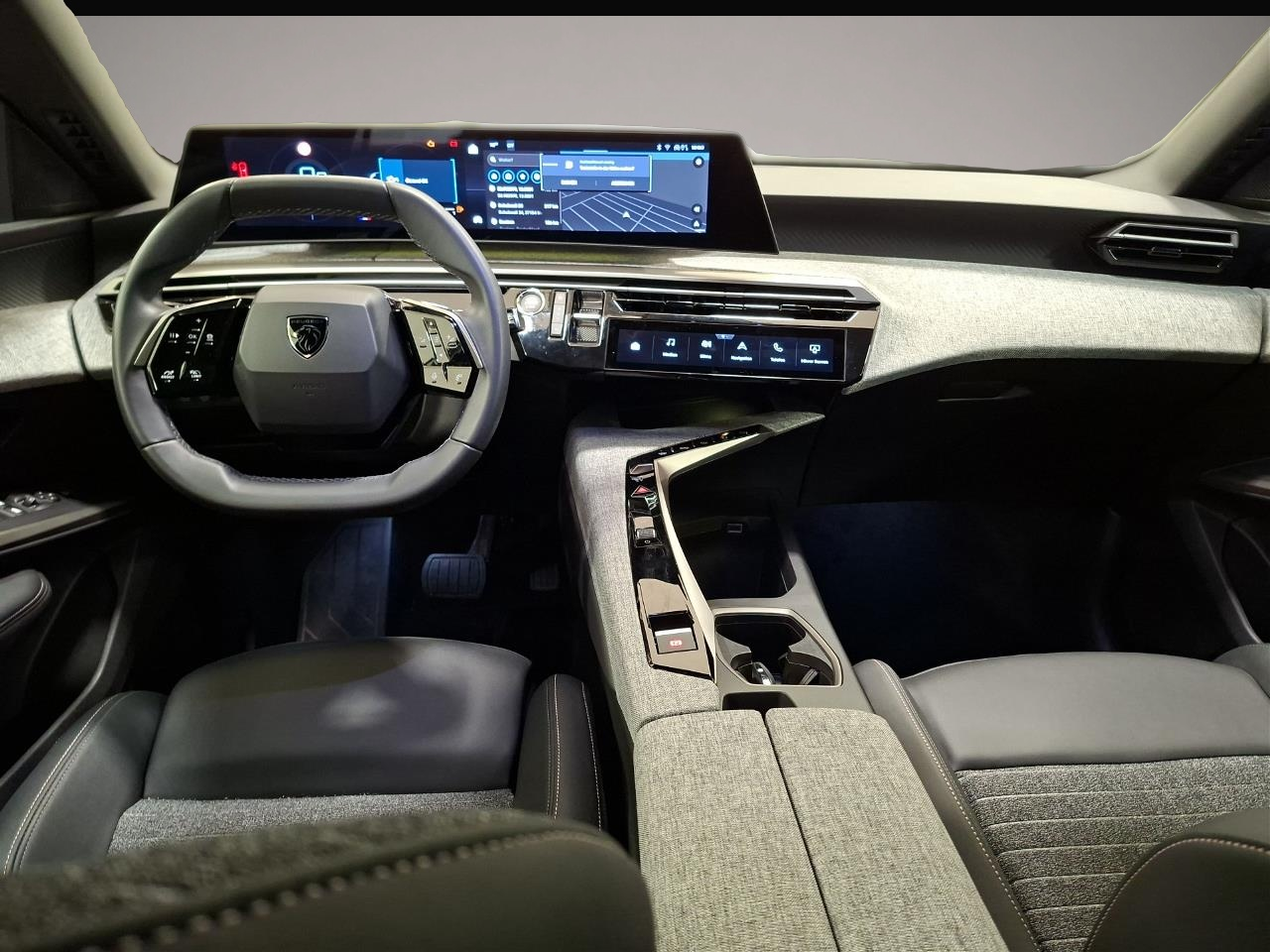 Peugeot 3008 (08/2025, Benzin)
