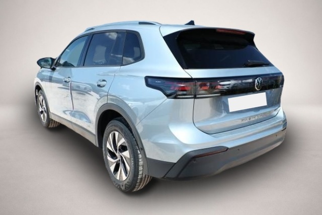 Volkswagen Tiguan (04/2026, Benzin)