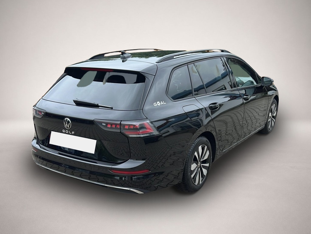 Volkswagen Golf (08/2025, Benzin)