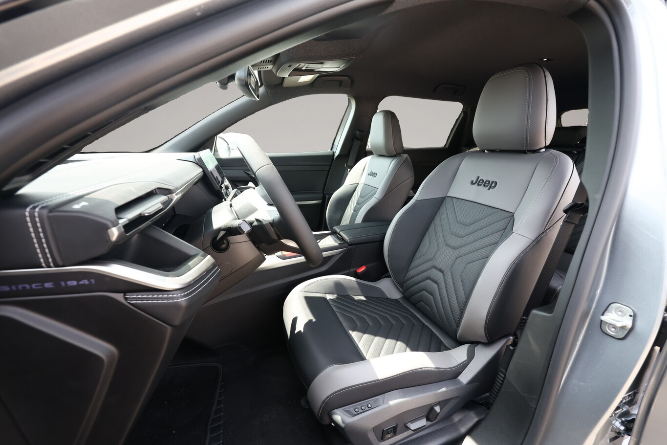 Jeep Compass (, ELECTRIC)