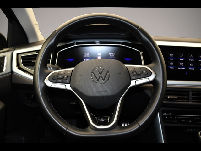 Volkswagen Polo (01/2025, )
