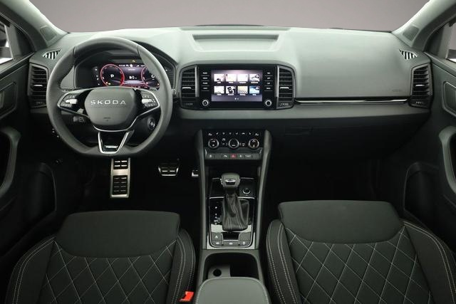 Skoda Karoq (03/2026, Benzin)