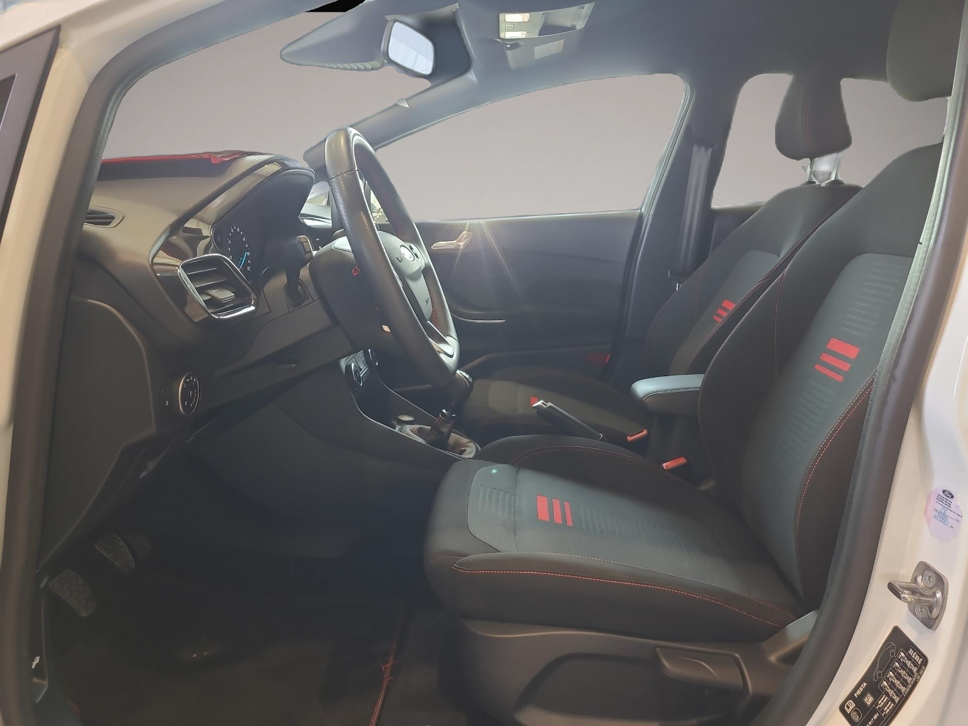 Ford Fiesta (06/2022, Benzin)