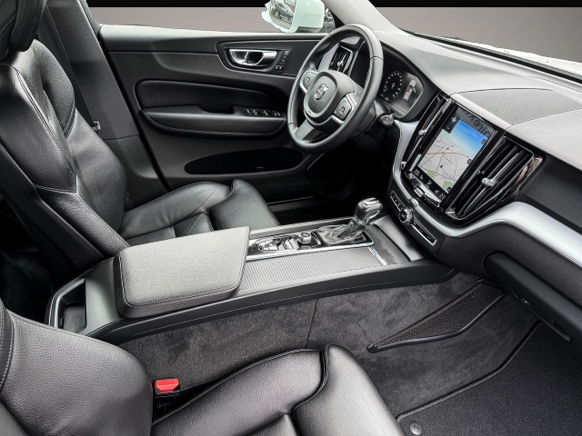 Volvo XC60 (12/2020, Diesel)