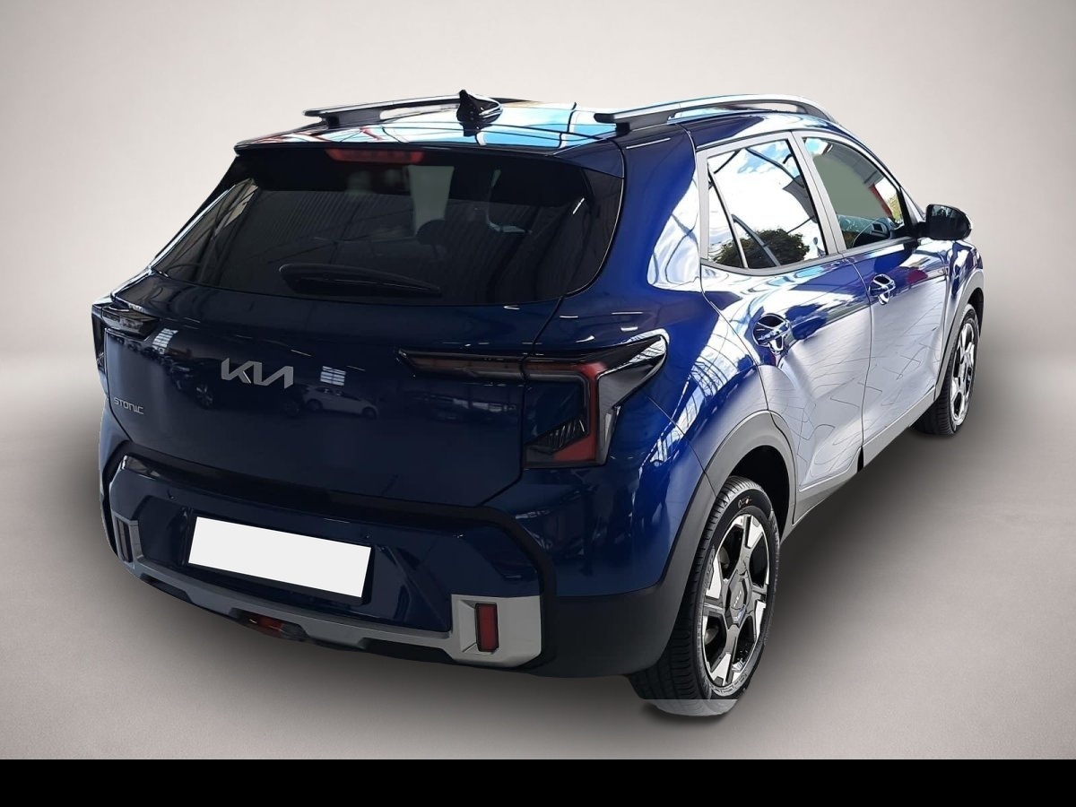 Kia Stonic, image 2 of 4